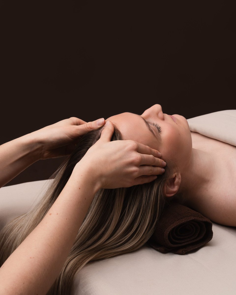 Head Spa scalp massage